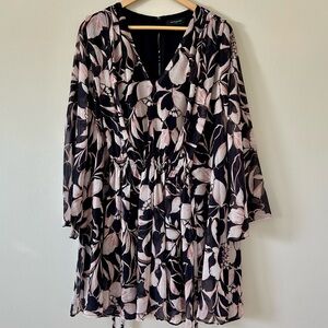 Black and Pink Floral Tunic Top size XL